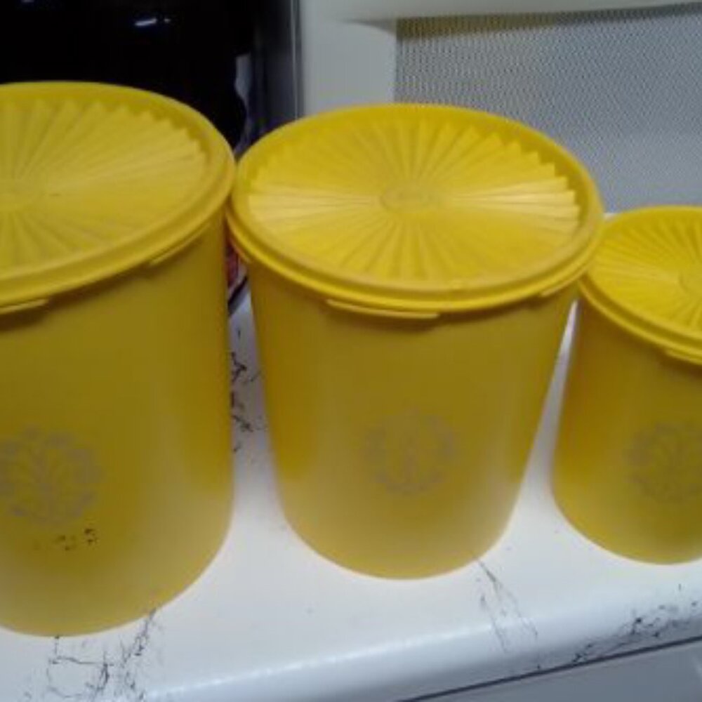 TUPPERWARE VINTAGE CANISTERS!!!
